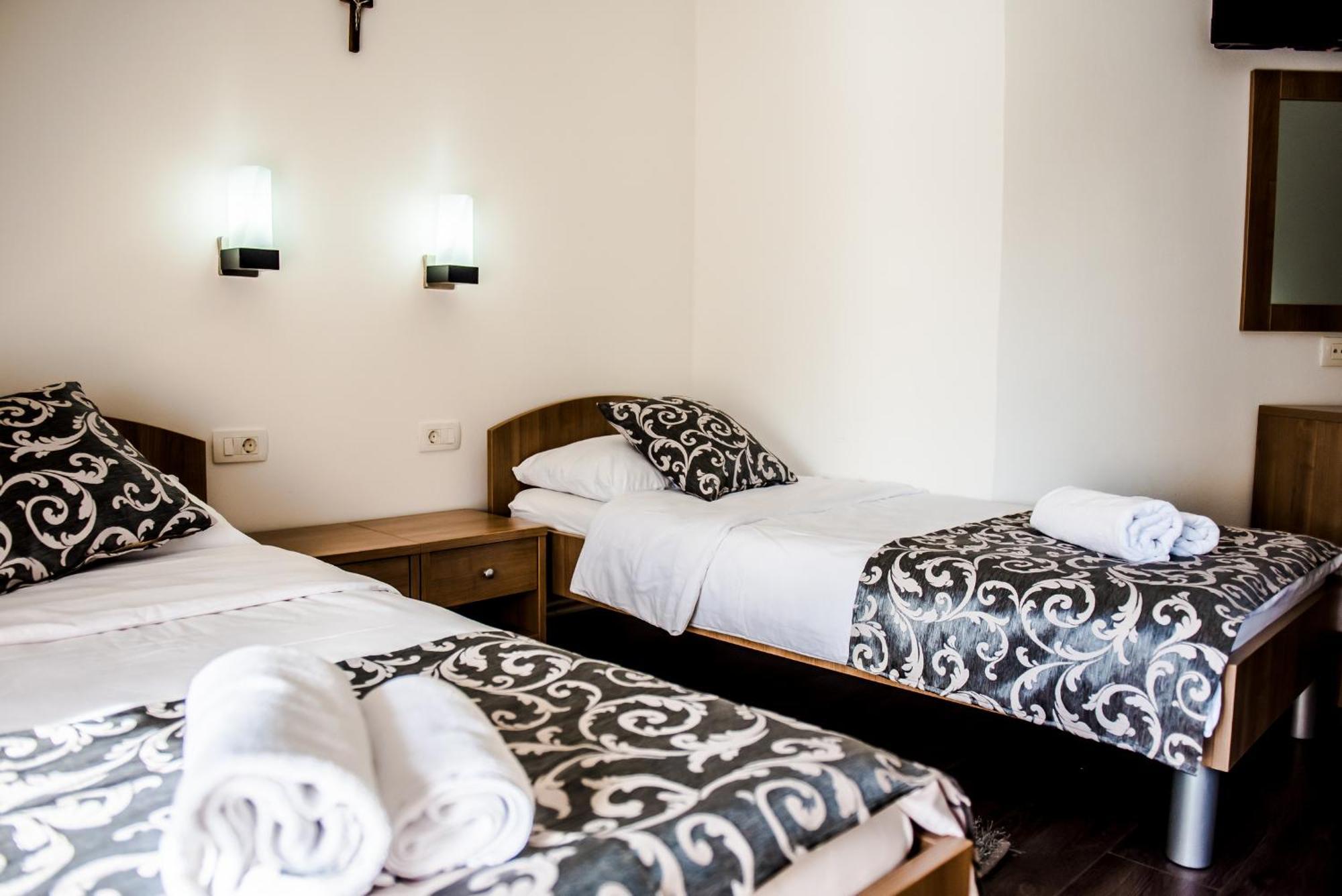 Hotel Villa Monako Međugorje Buitenkant foto